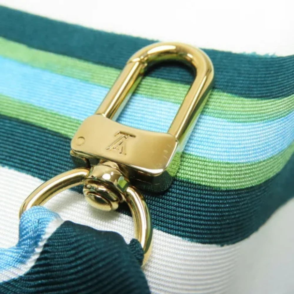 Louis Vuitton Vintage Pre-owned Silk scarves Green Dames