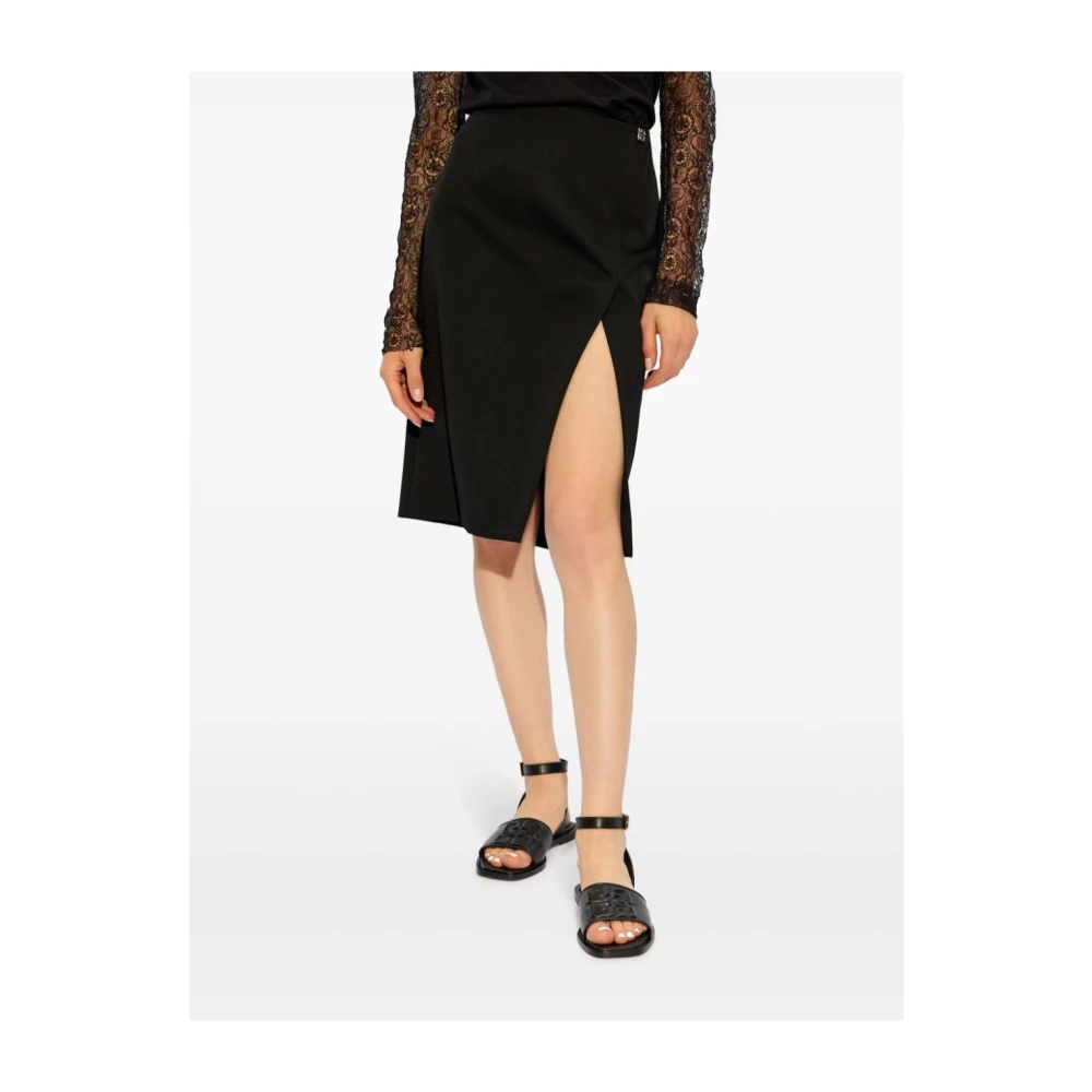 Givenchy Zwarte Rok met Metalen Logo Opening Black Dames