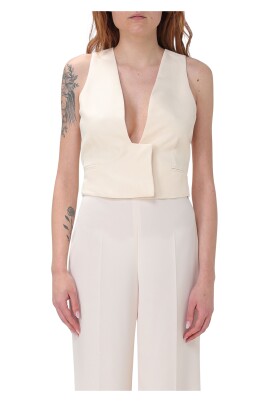 stylish-gilet-for-a-trendy-look