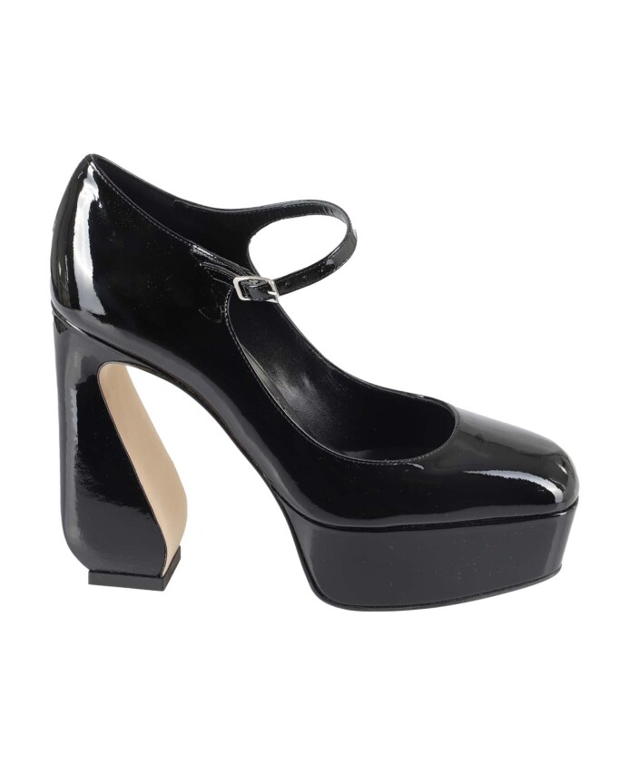 elegant-patent-leather-heels