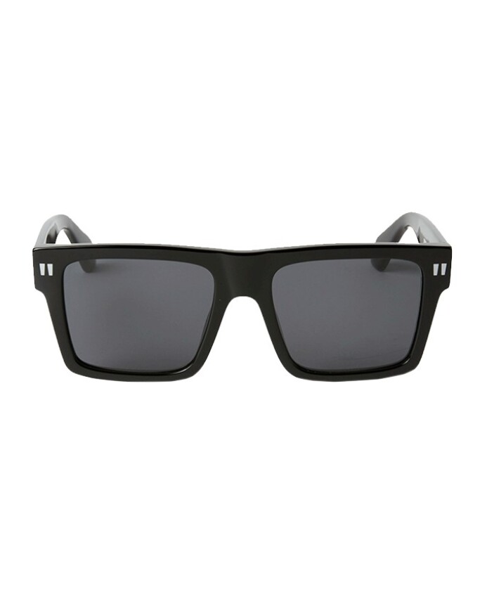 lunettes-authentiques-avec-service-de-qualite