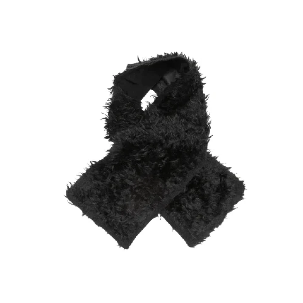 Prada Vintage Pre-owned Fur scarves Black Dames