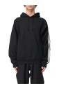 sweat-a-capuche-noir-coupe-decontractee