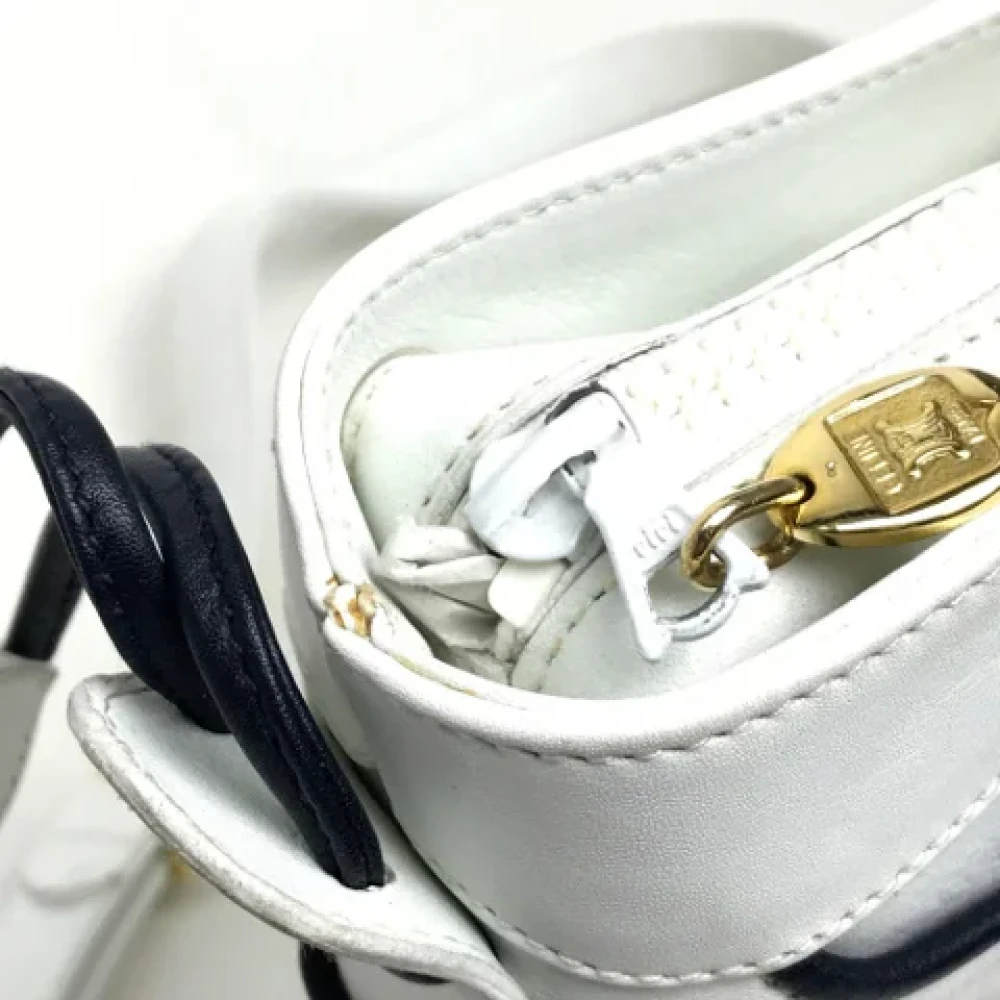 Celine Vintage Pre-owned Leather shoulder-bags White Dames