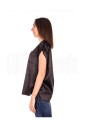 oppen-hals-skjorta-kort-arm