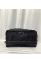 pre-owned-nylon-trousses-de-toilette