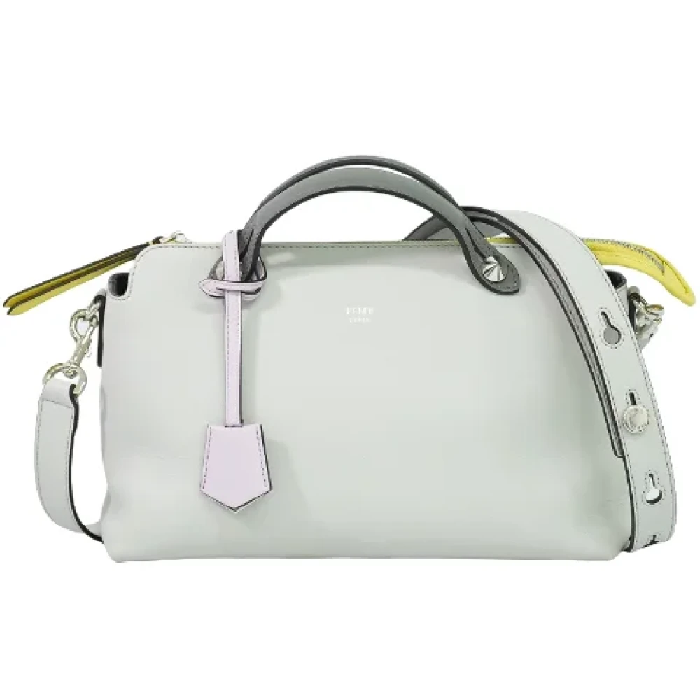 Fendi Vintage Pre-owned Leather handbags White Dames