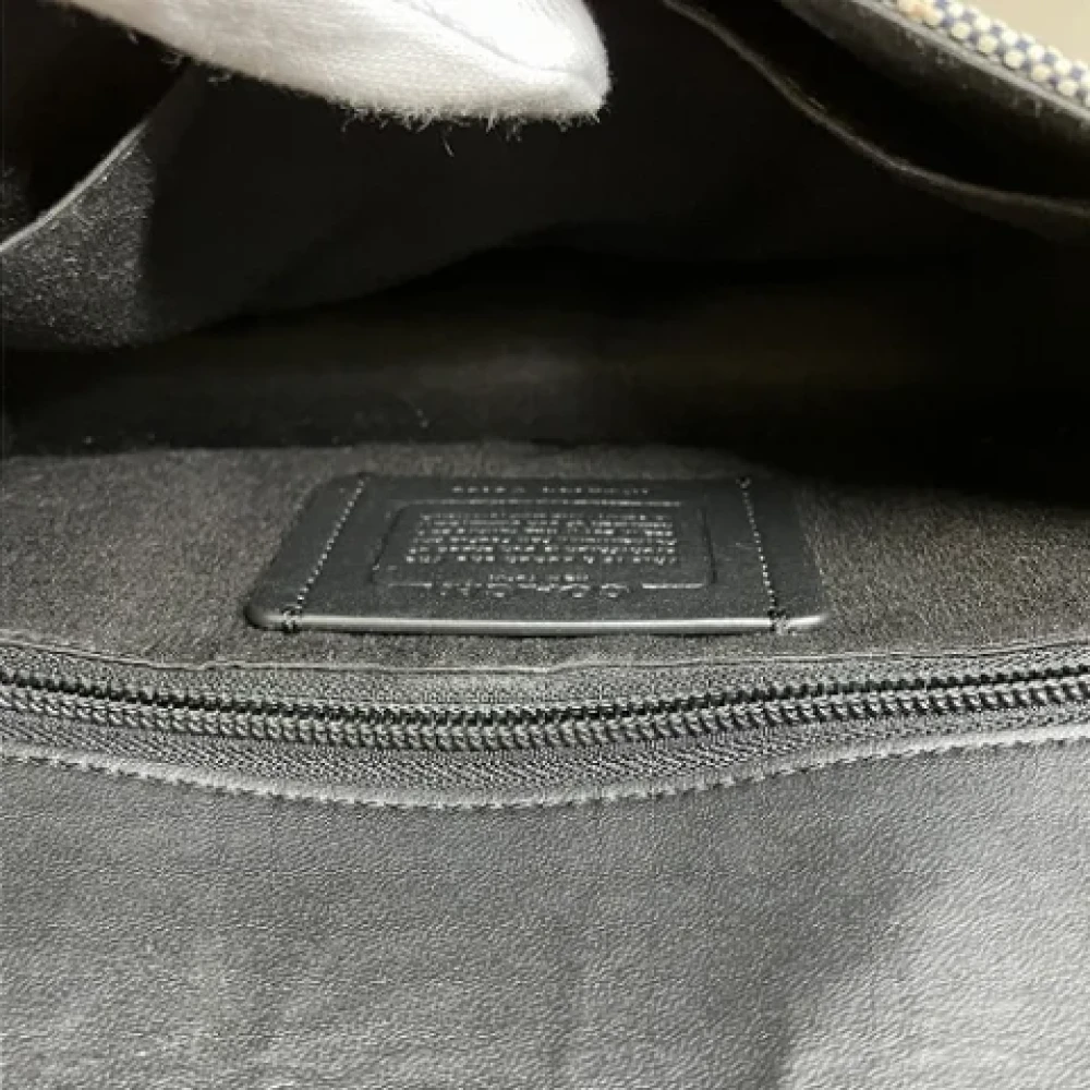 Coach Pre-owned Canvas shoulder-bags Black Dames
