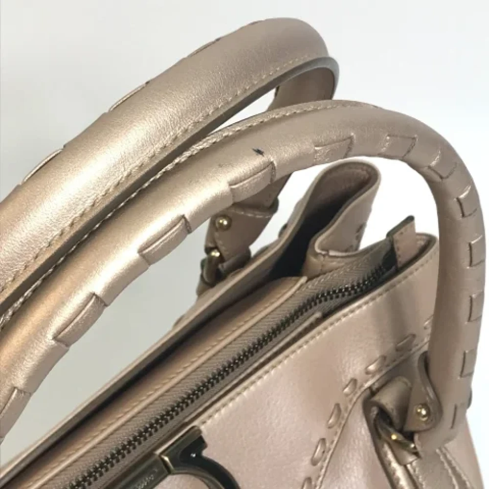 Salvatore Ferragamo Pre-owned Leather handbags Pink Dames