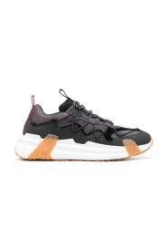 Sneakersy