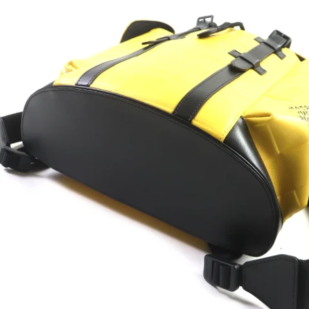 Louis Vuitton Vintage Pre-owned Canvas backpacks Yellow Heren