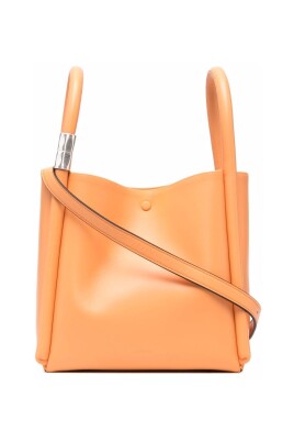 yellow-shoulder-bag-chic-style