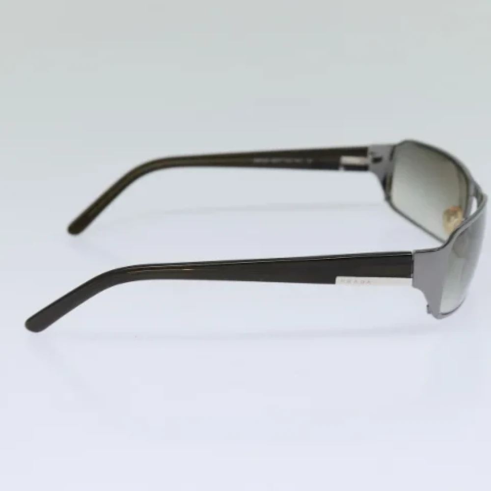 Prada Vintage Pre-owned Metal sunglasses Black Dames