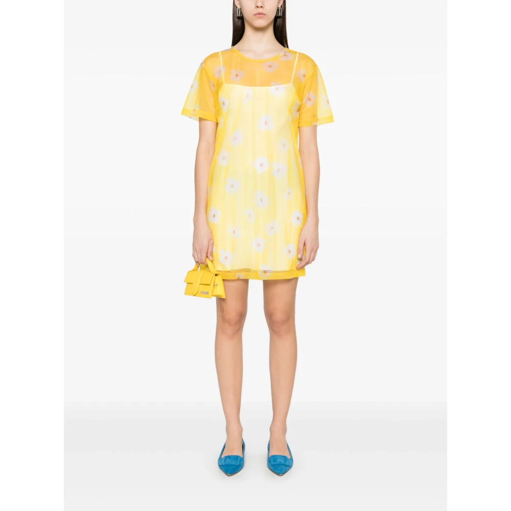 Moschino Gele Crewneck Jurk Gevoerd Korte Mouwen Yellow Dames