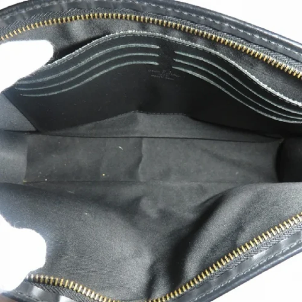 Louis Vuitton Vintage Pre-owned Fabric clutches Black Heren