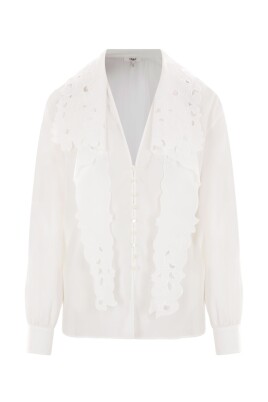 chemise-lavalliere-brodee