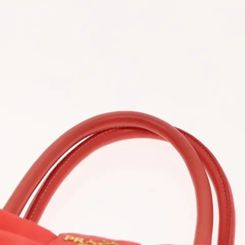 Prada Vintage Pre-owned Nylon handbags Red Dames