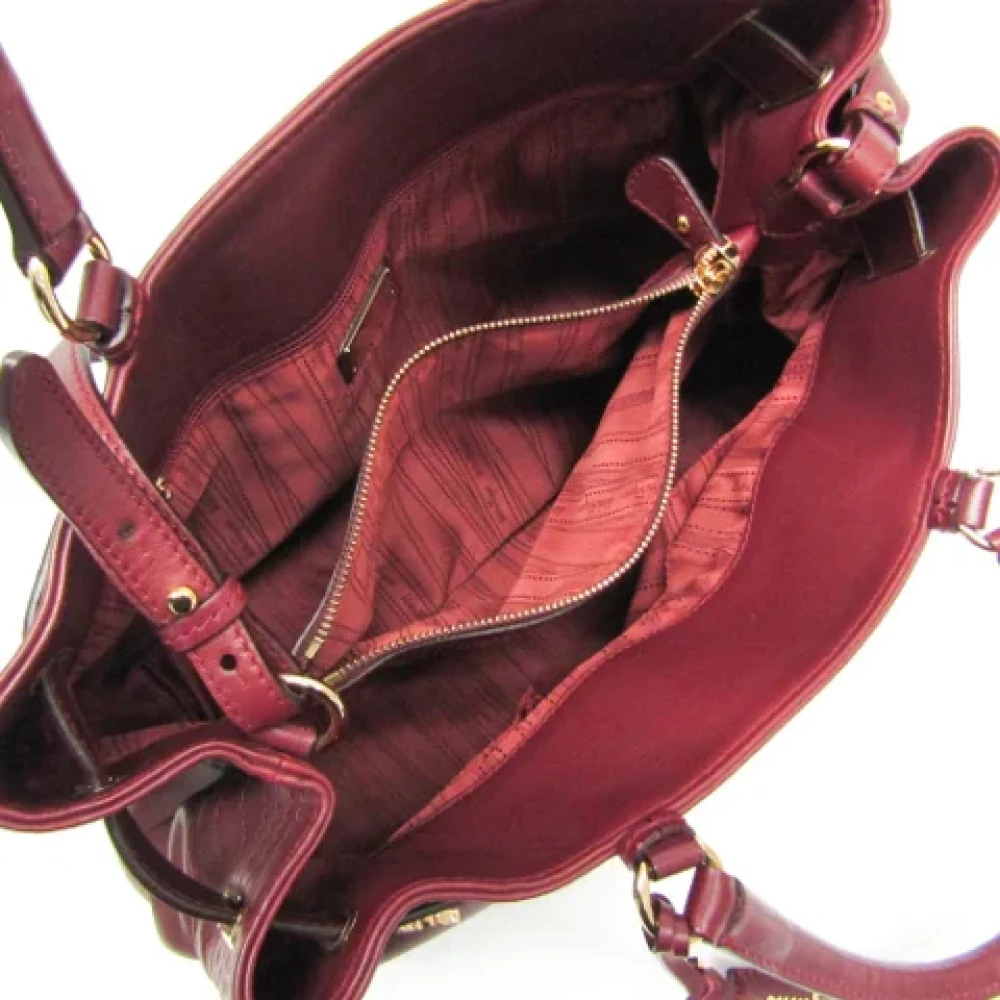 Salvatore Ferragamo Pre-owned Leather handbags Red Dames