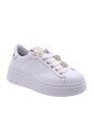 modieuze-sneakers-voor-vrouwen