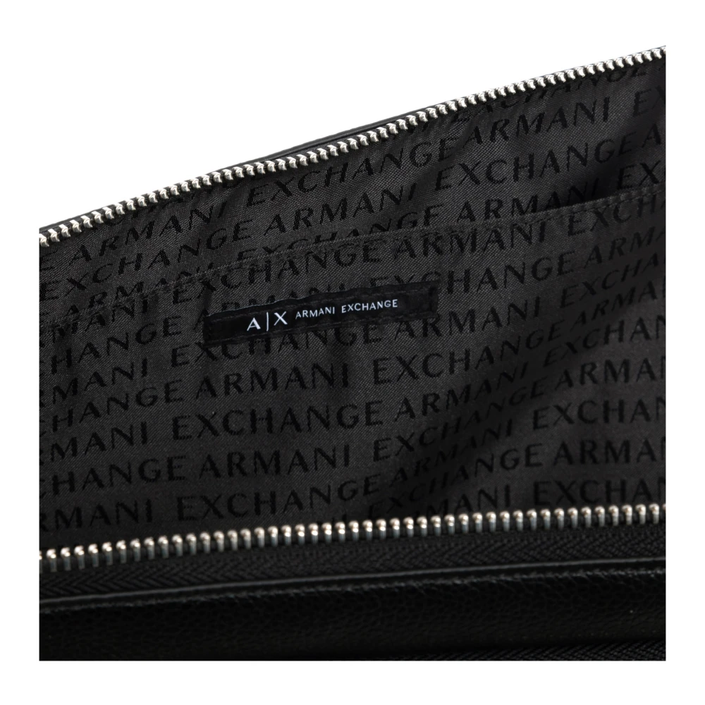 Armani Exchange Stijlvolle laptoptas met ritssluiting en binnenvakken Black Heren