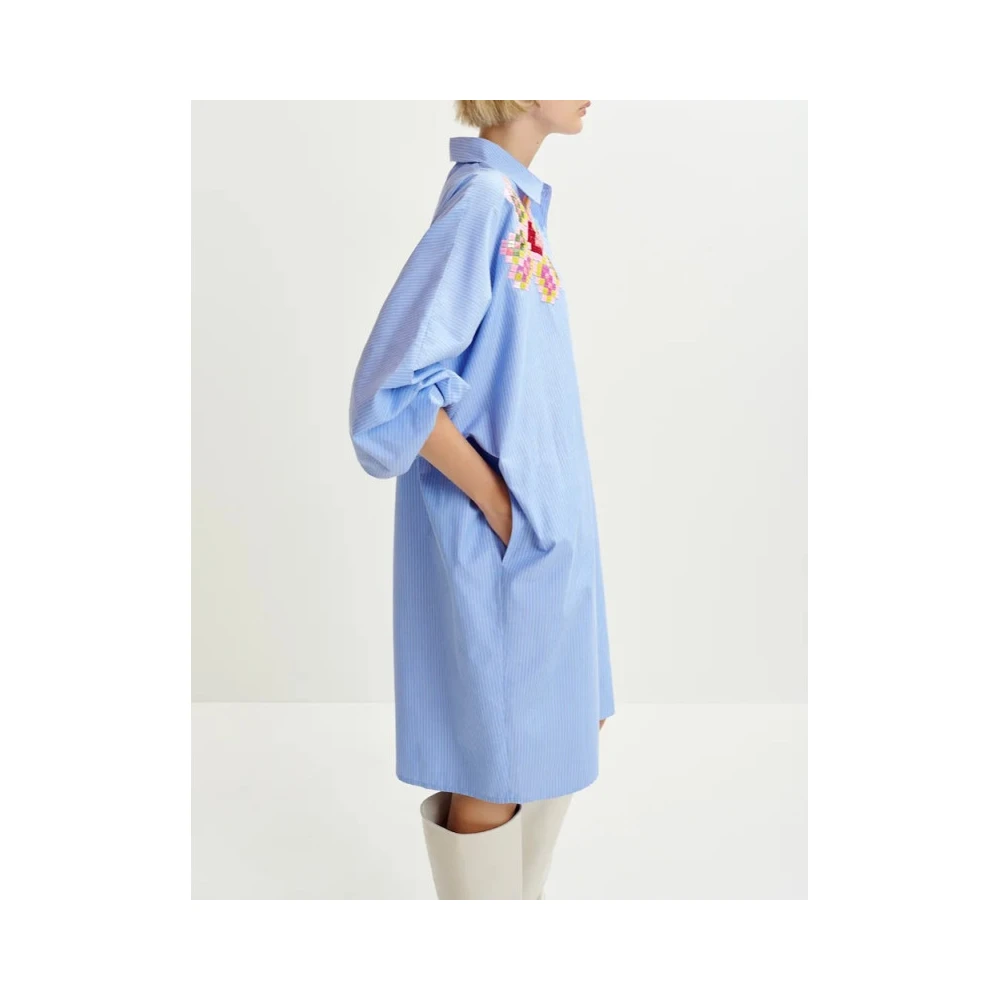 Essentiel Antwerp Gestreepte overhemdjurk met kleurrijke borduursels Blue Dames