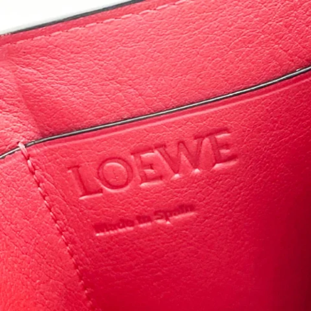 Loewe Pre-owned Leather wallets Pink Dames
