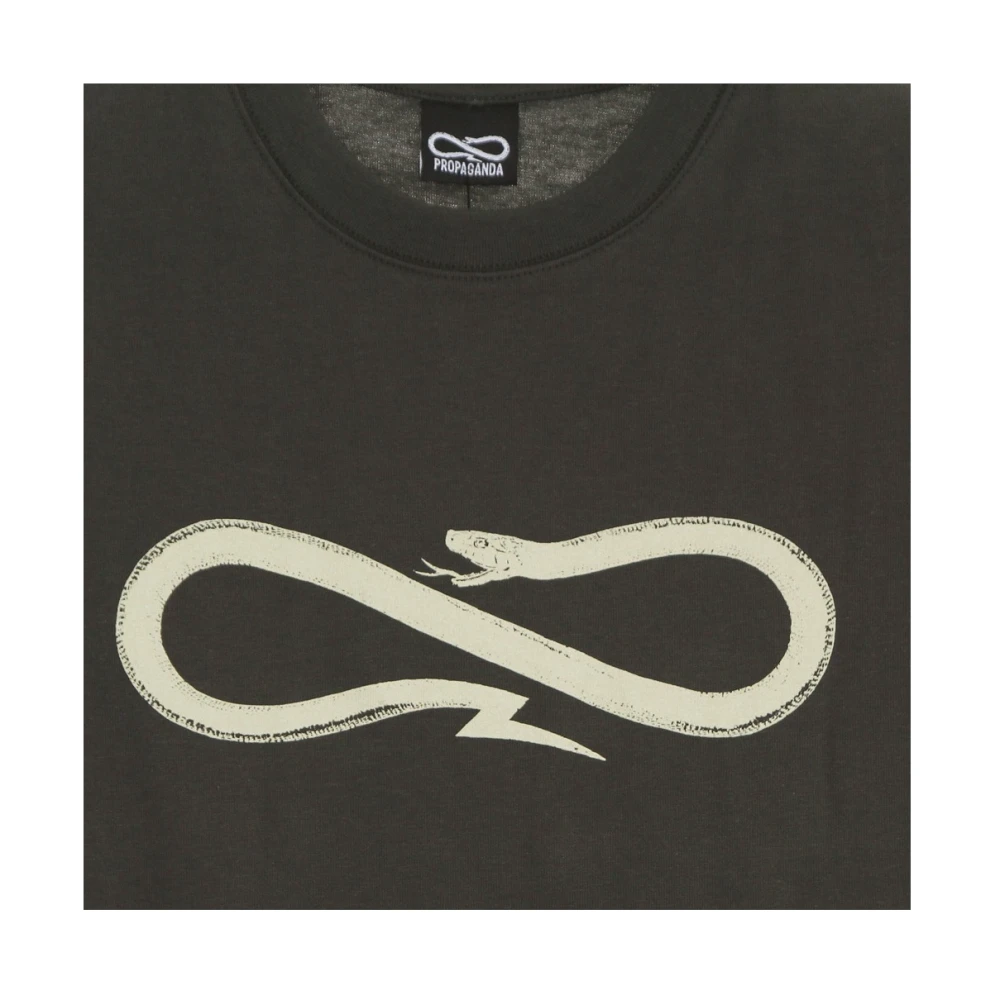 Propaganda Logo Tee Military Green Streetwear Collectie Green Heren