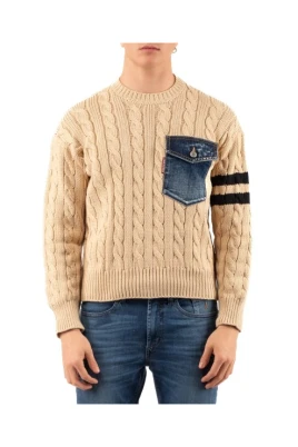 Stickad tröja med denimdetaljer