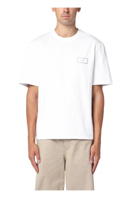 short-sleeve-crew-neck-t-shirt