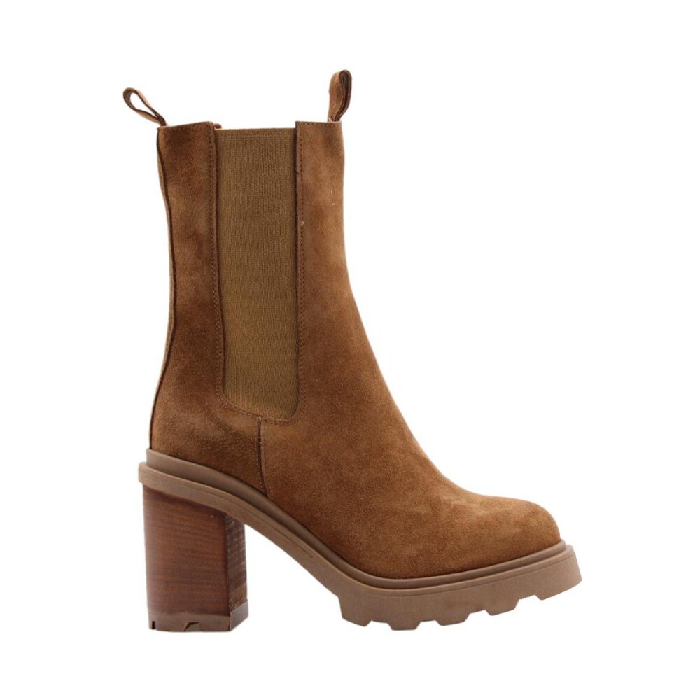 Mimmu boots on sale