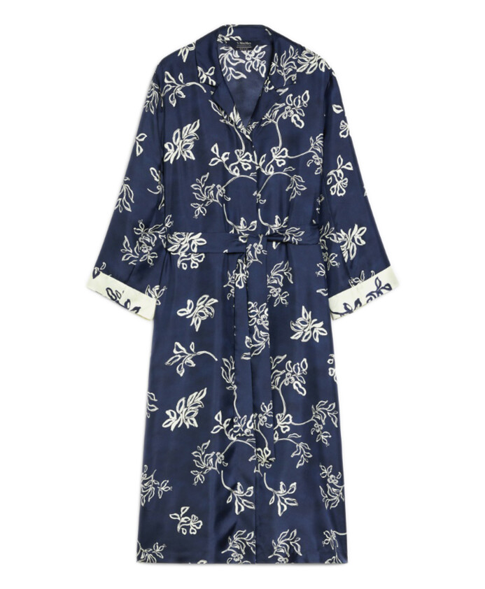 robe-en-soie-bleue-avec-fentes