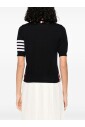 pull-bleu-avec-details-signature