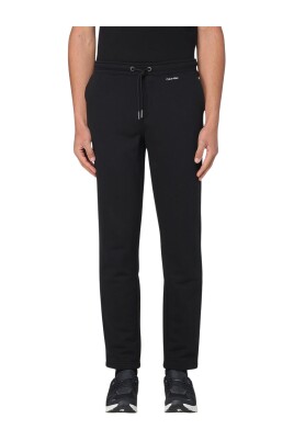 black-relaxed-fit-joggers