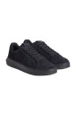 black-low-top-sneakers