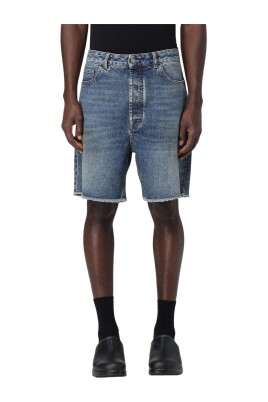 raw-hem-denim-shorts