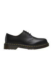 Schnürschuhe