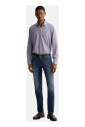 slim-fit-pants