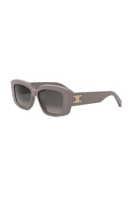 triomphe-glasses-premium-quality-top-notch-service