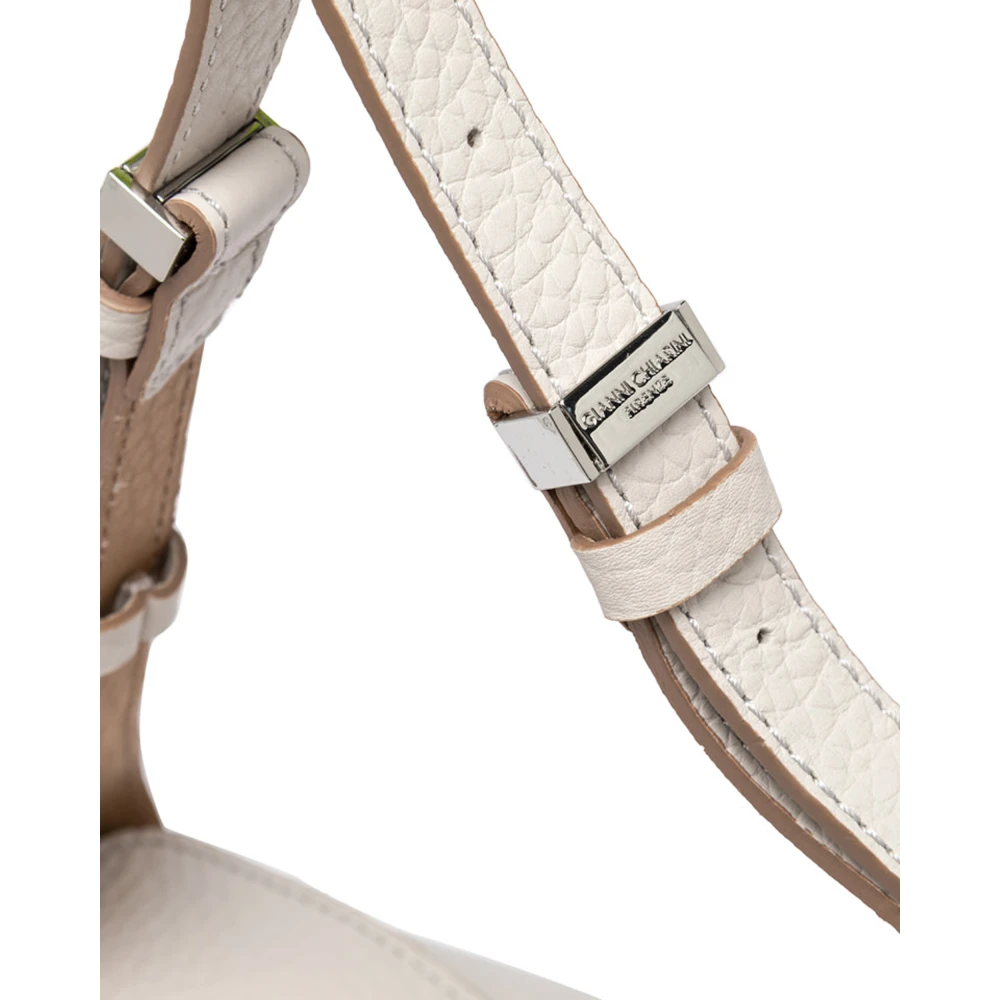 Gianni Chiarini Schoudertas met magnetische klep White Dames