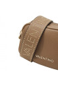 rechthoekige-taupe-handtas-met-gouden-inscriptie