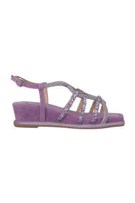mid-heel-interlaced-sandal