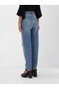 jean-taille-haute-detendu