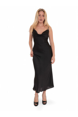 elegant-evening-gown-with-adjustable-straps