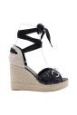 wig-sandalen-voor-modieuze-vrouwen