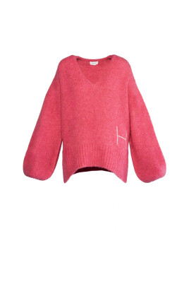 soft-v-neck-sweater-in-chateau-rose