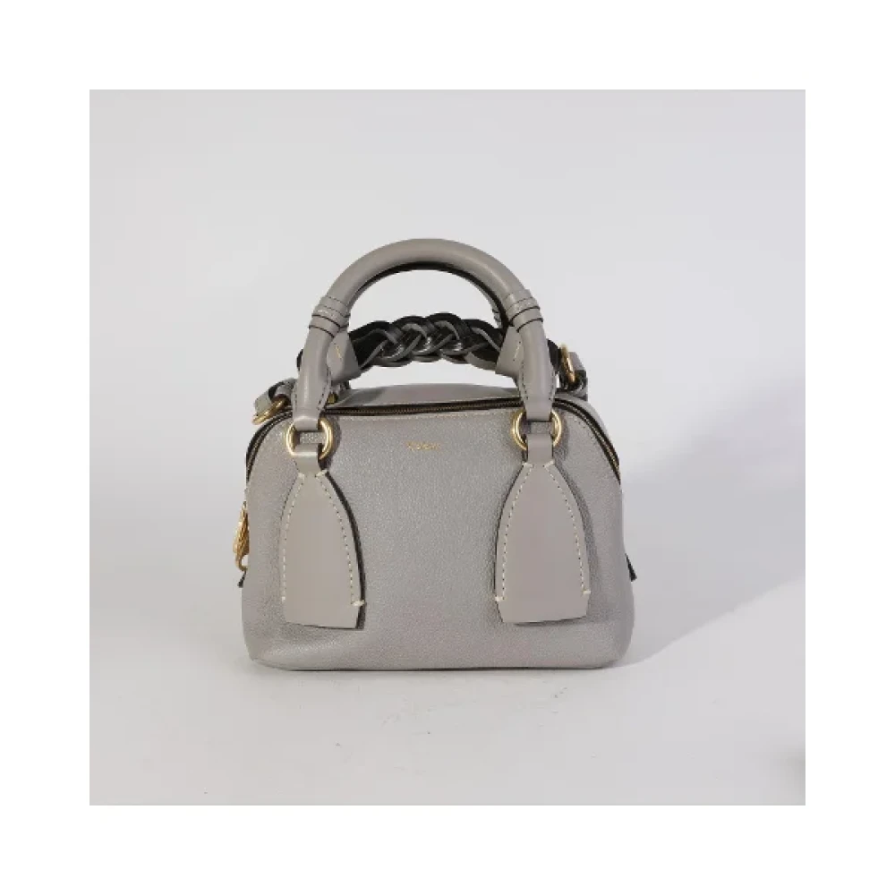 Chloé Pre-owned Leather crossbody-bags Gray Dames
