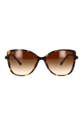 lunettes-de-soleil-style-papillon