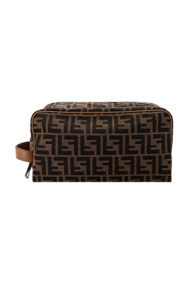 brown-zip-closure-leather-tote-bag