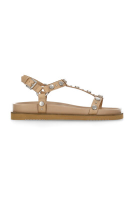 beige-leather-sandals-with-studs
