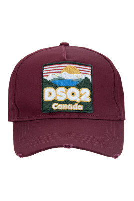 embroidered-baseball-cap-with-adjustable-closure